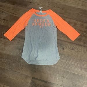 3/$15 Women’s Under Armour Quarter Sleeve Shirt